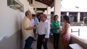 Foto-03-Chefe-da-Casa-Civil-Marcelo-Tavares-visita-a-reconstrução-de-escola-em-Matinha-300x169