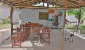Antiga escola, no povoado Taboca, em São João do Sóter