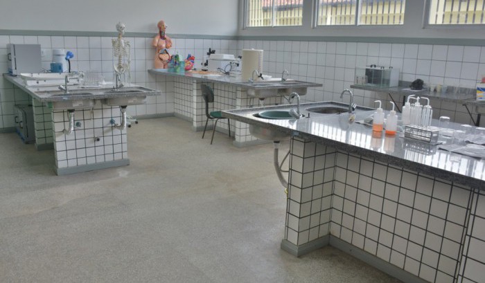 Laboratório no Centro Educa Mais Domingos Vieira Filho em Paço do Lumiar