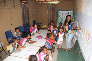 Antiga sala de aula do Centro Municipal de Ensino Nilza Rabelo, que agora recebeu uma Escola Digna