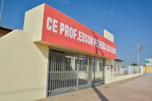 Centro de Ensino Prof. Edson Pereira da Silva é a primeira escola de ensino médio do município de Centro do Guilherme